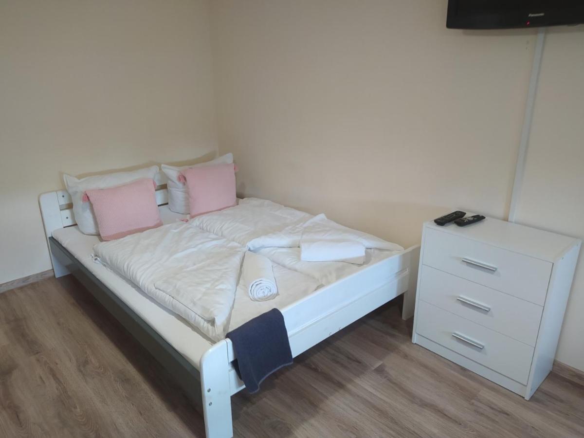 Apartamento U Józefa Tychy Exterior foto